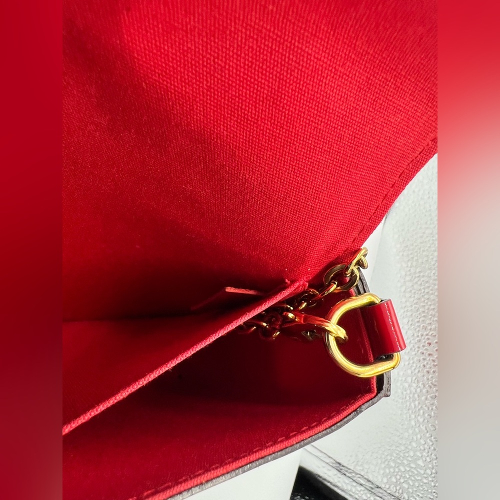 Louis Vuitton Vernis Felicie Pochette - Picture 9 of 11